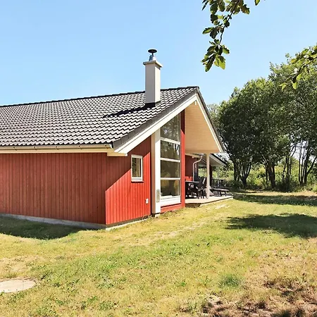 With Private Hot Tub And Sauna Großenbrode